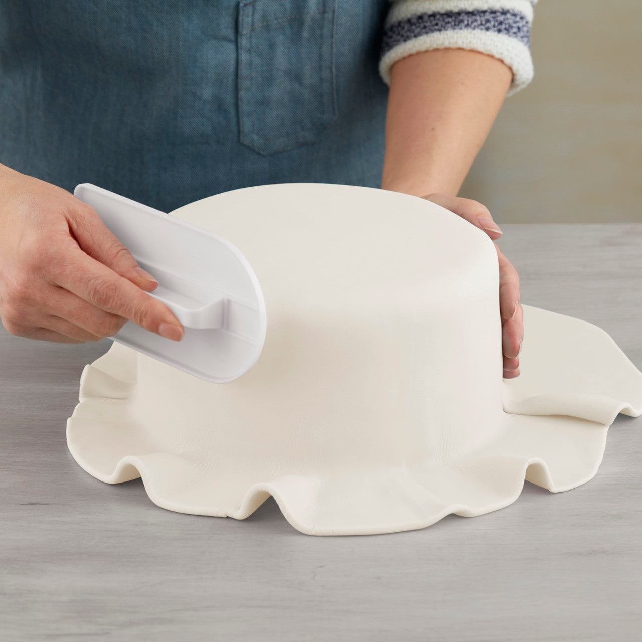 Easy Glide Fondant Smoother Wilton 2
