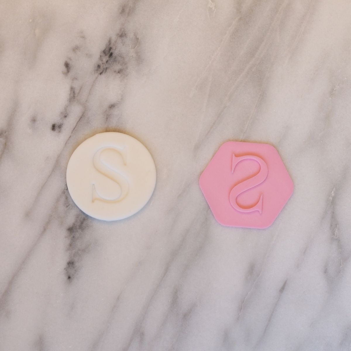 Fondantstempel Bokstav S, ca. 4 cm