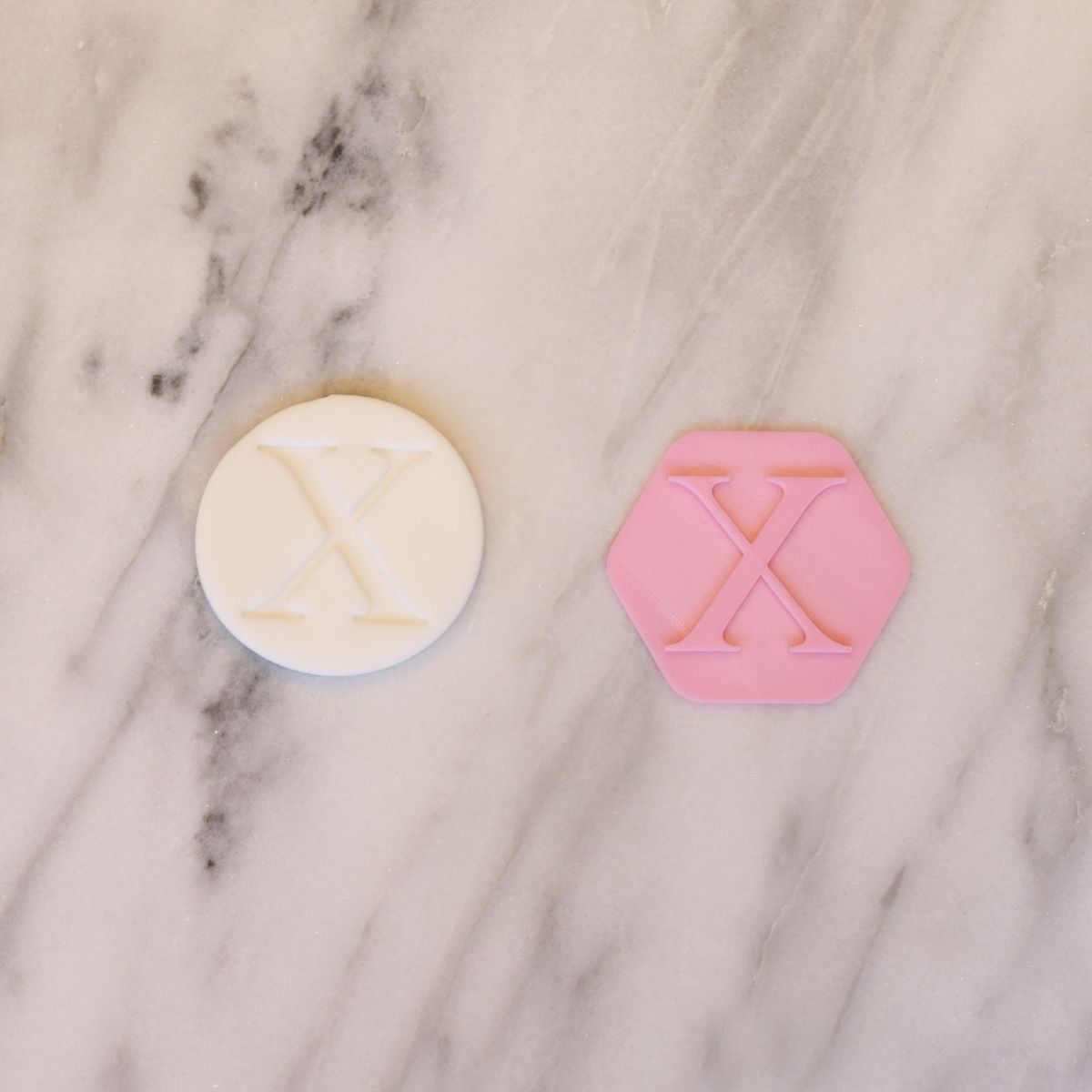 Fondantstempel Bokstav X, ca. 4 cm