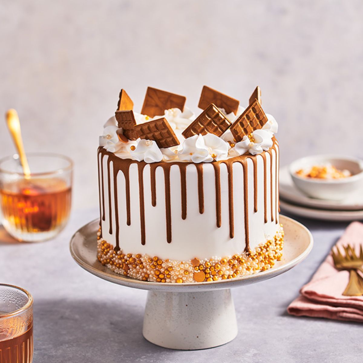 FunCakes Cake Drip Gull Mørk 180g