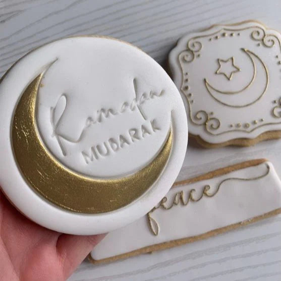Utstikker og stempel Ramadan Mubarak med måne 2