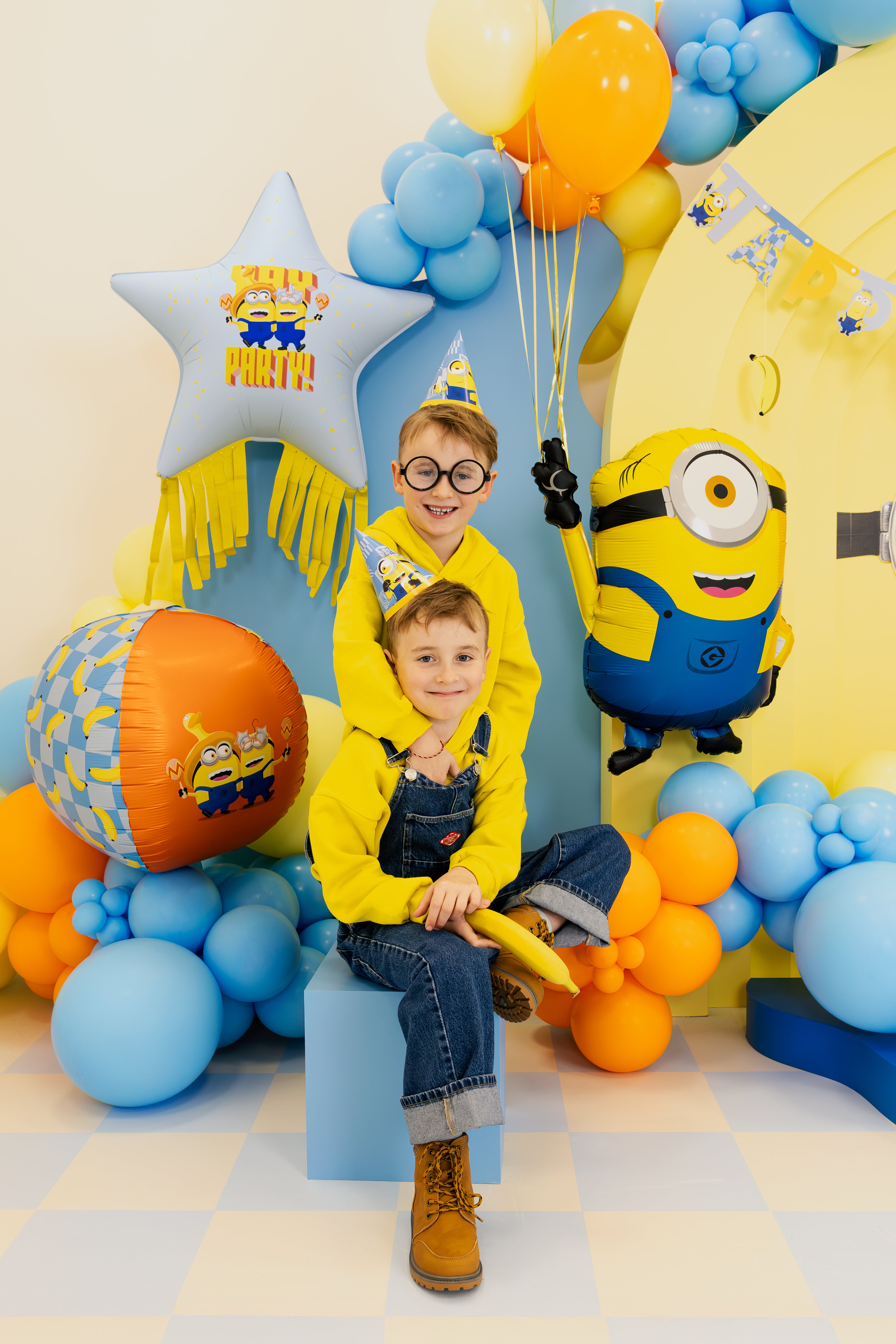 Folieballong Minion Mel, 72x64cm