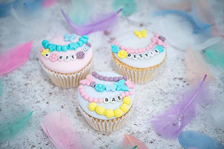 Karen Davies Silikonform Friendship Bracelet 6