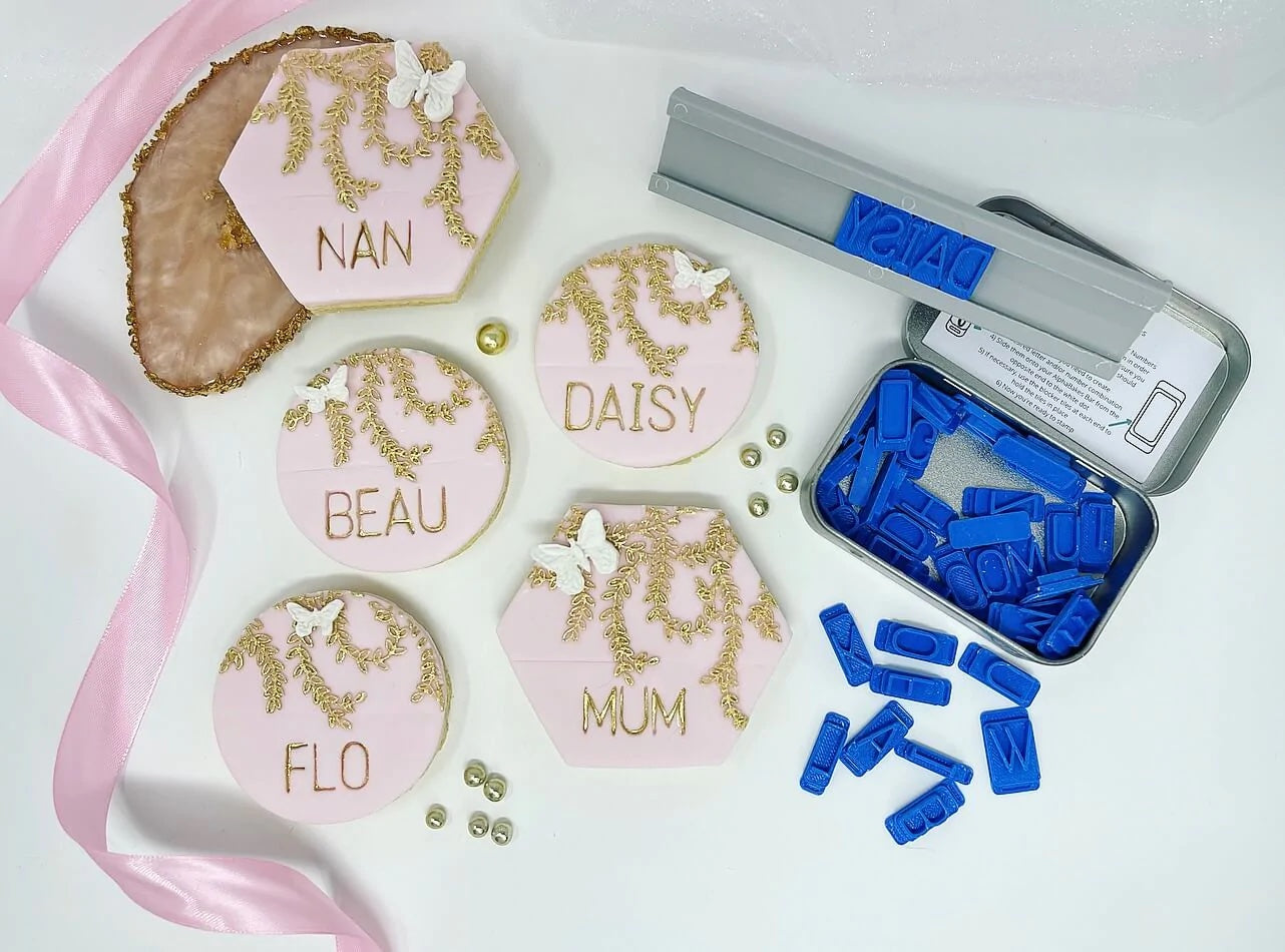 Alfabet Font 5 Large Uppercase 5