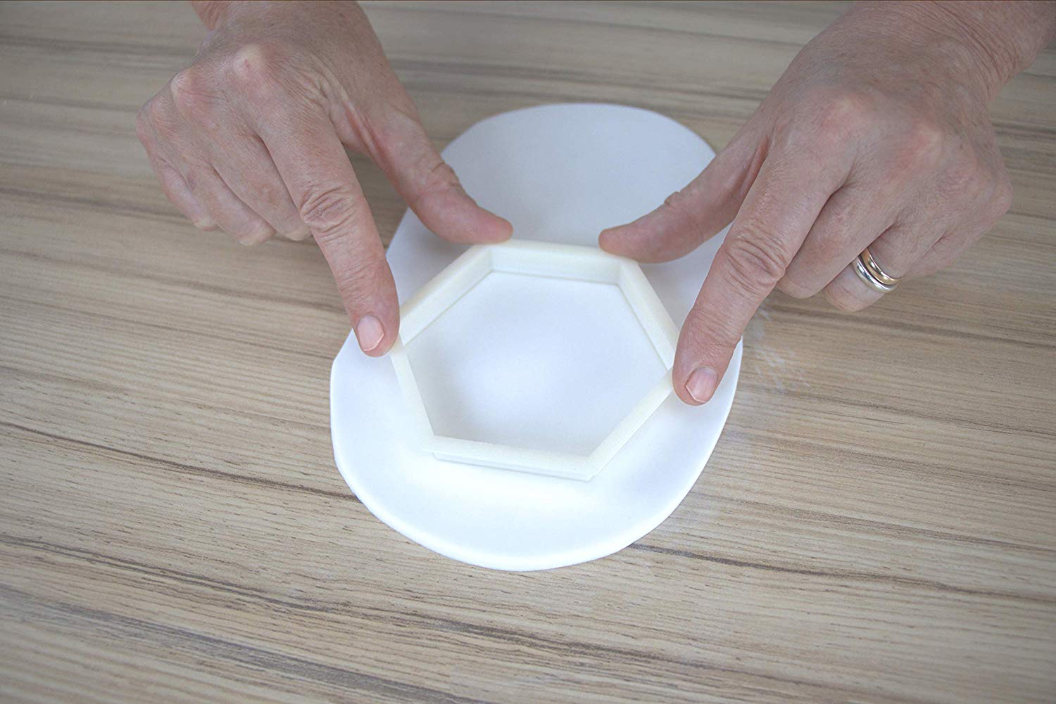 Utstikker fotballmønster 4 dl PME 2