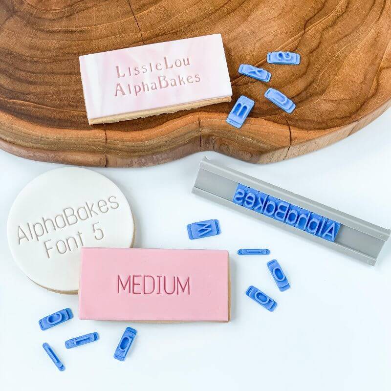 Alfabet Font 5 Medium Uppercase