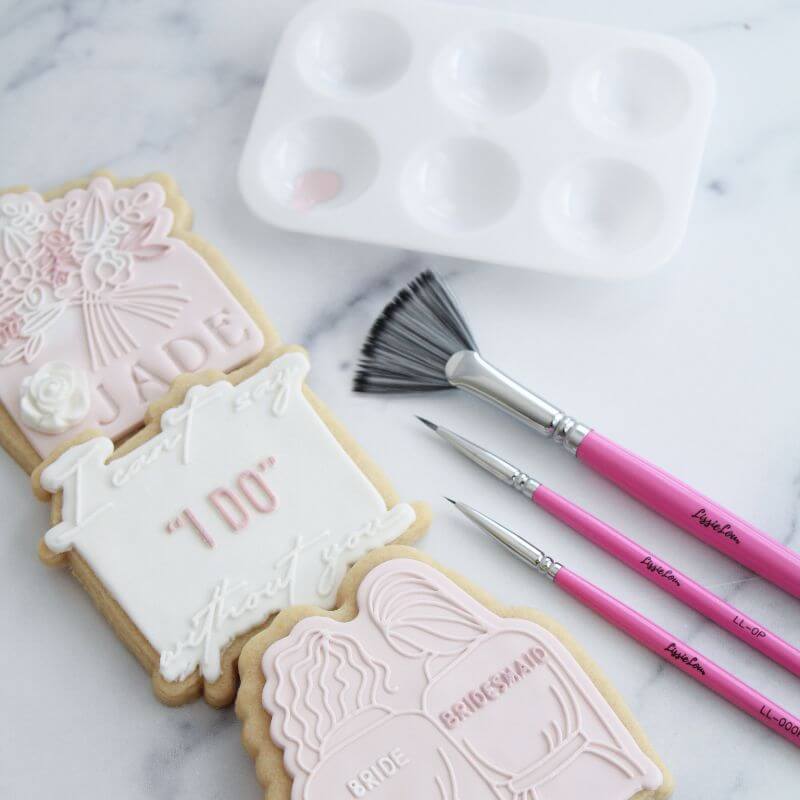 LissieLou Pointed Paint Brush Size 000 5