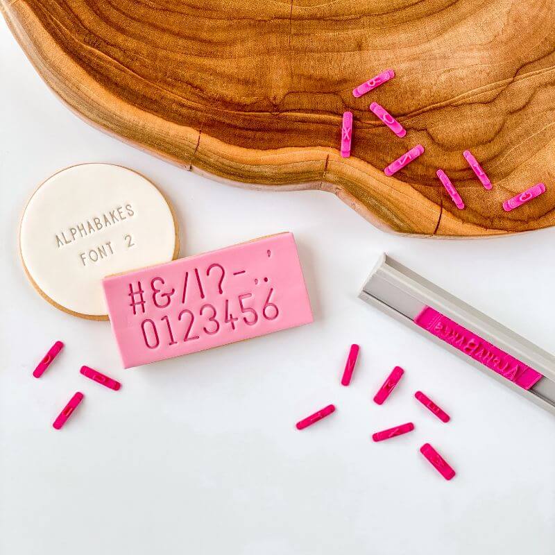 Tall og symboler Font 2 Large