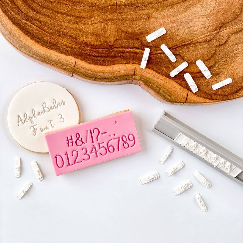 Tall og symboler Font 3 Large