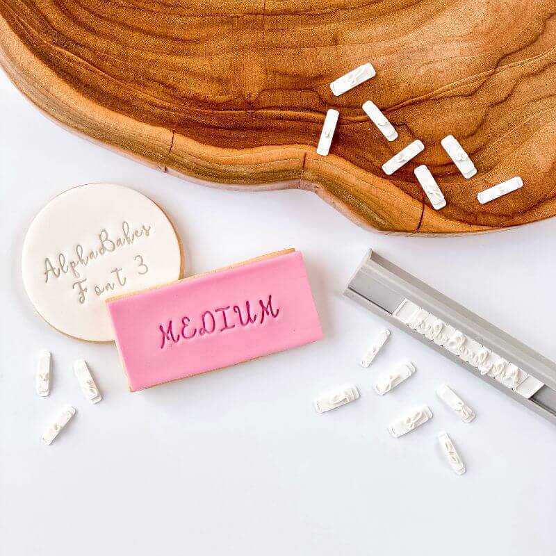 Alfabet Font 3 Medium Uppercase