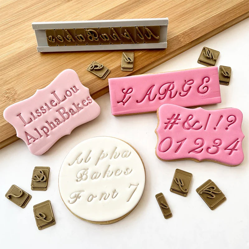 Tall og symboler Font 7 Large