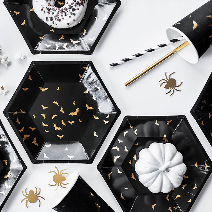 Papptallerken Svart m/Flaggemus 20cm, 6 pk 4