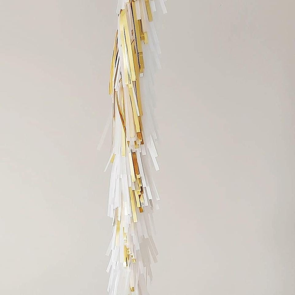 Tassel White Splash Gold 35 x 25 cm 2