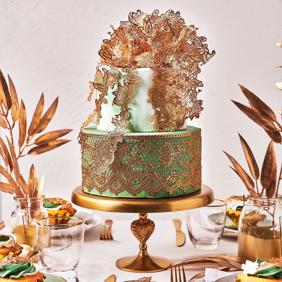 FunCakes Cake Lace Pearl Gold 200g