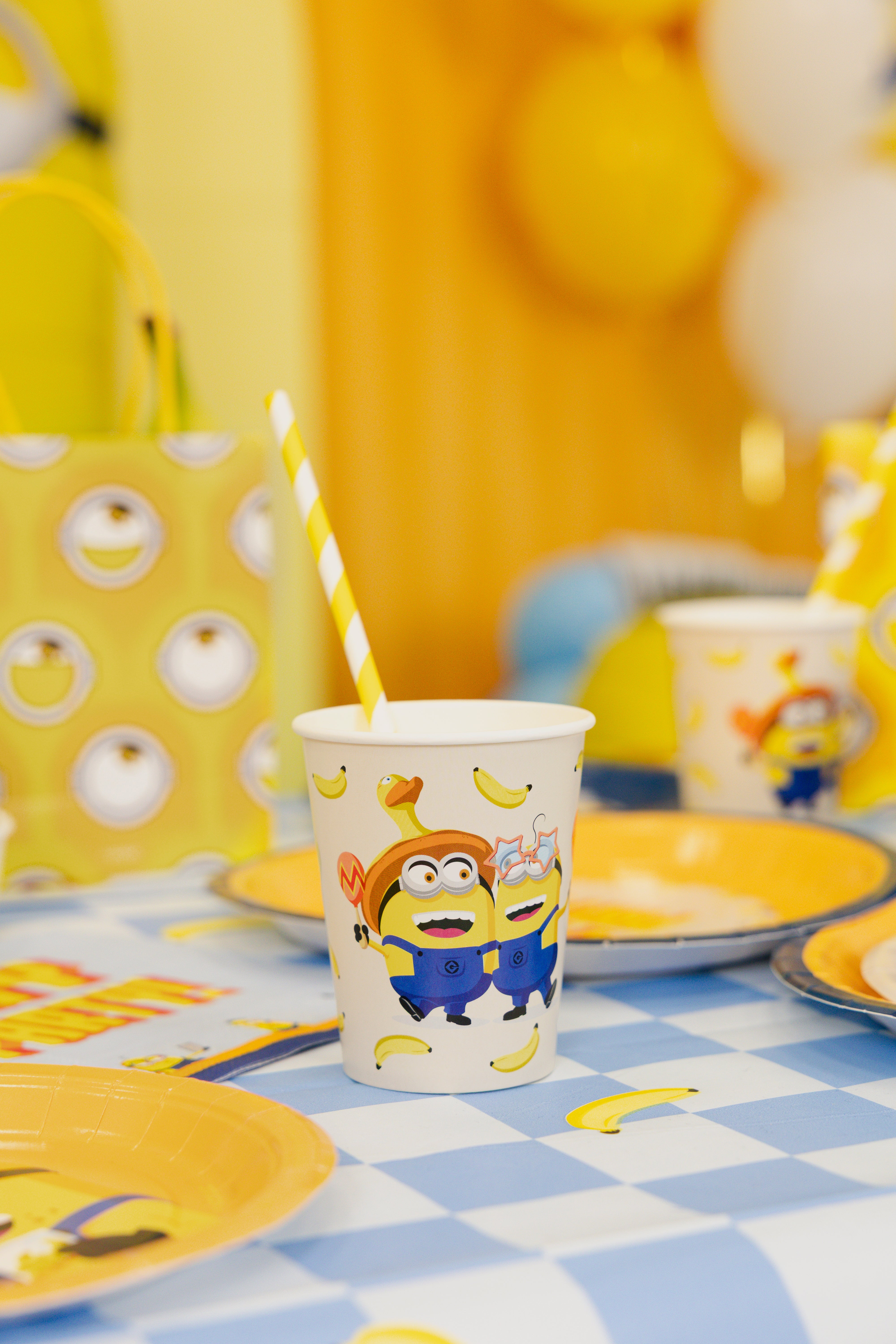 Pappkrus Minions 6 stk