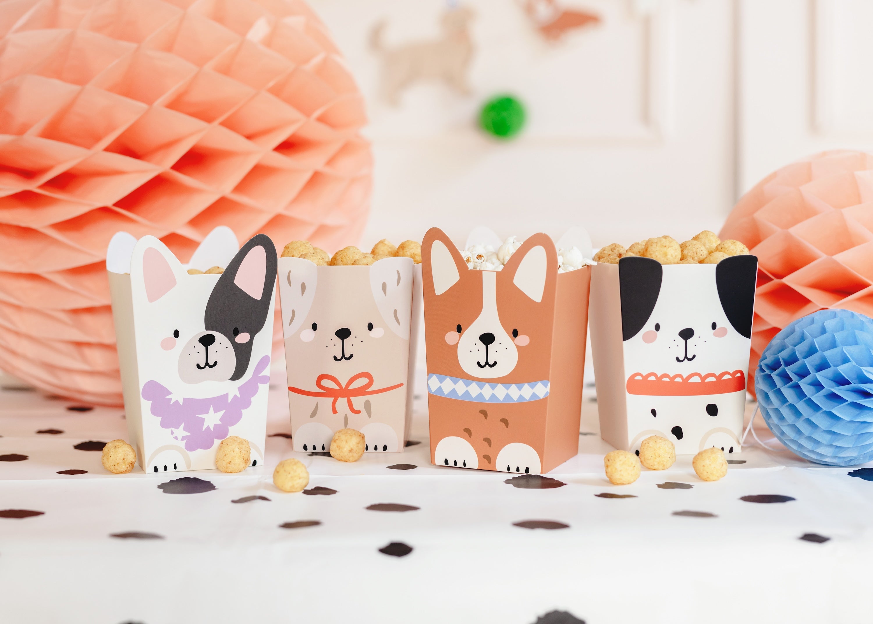 Boks Popkorn Hunder 9x13cm 6stk