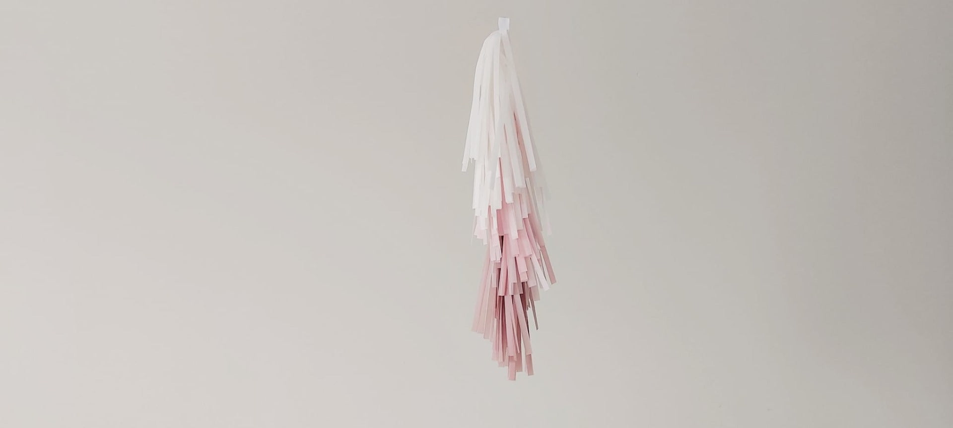 Tassel Pink Dust 35 x 25 cm 5
