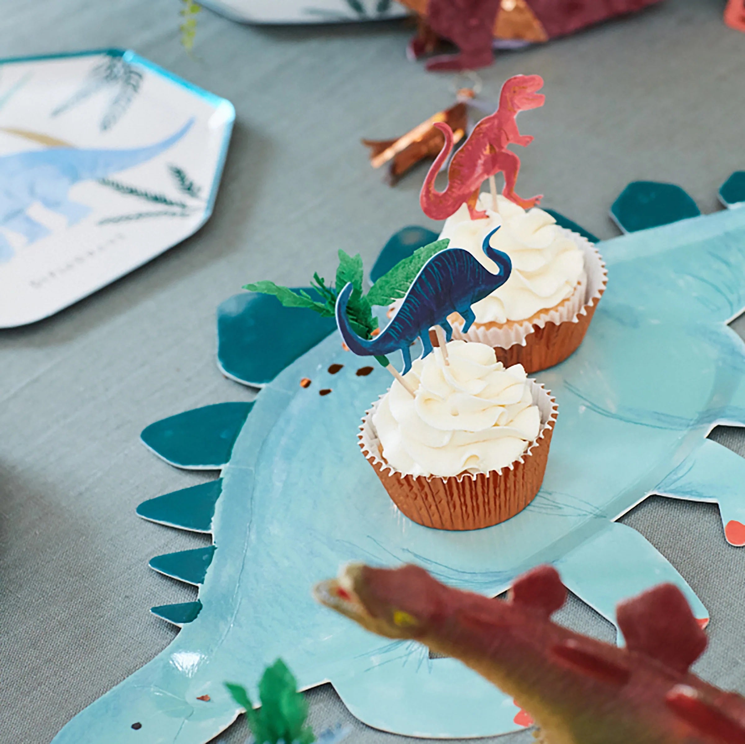 Meri Meri Cupcake Kit Dino 48 dl 3